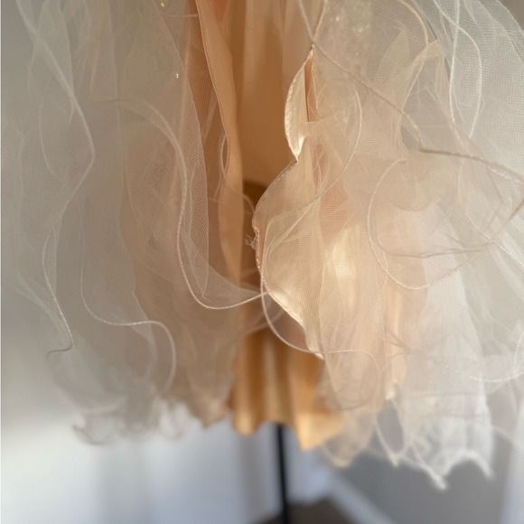 Dave & Johnny Cream Satin Gown - Picture 10 of 11